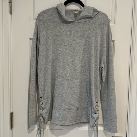 mossimo supply co lightweight hoodie